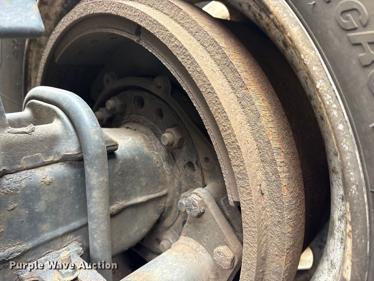 image for item FK1207 2017 Freightliner Cascadia 125 semi truck