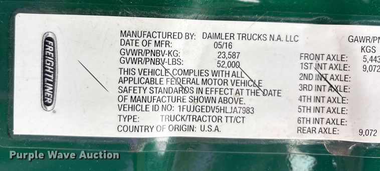 image for item FK1207 2017 Freightliner Cascadia 125 semi truck