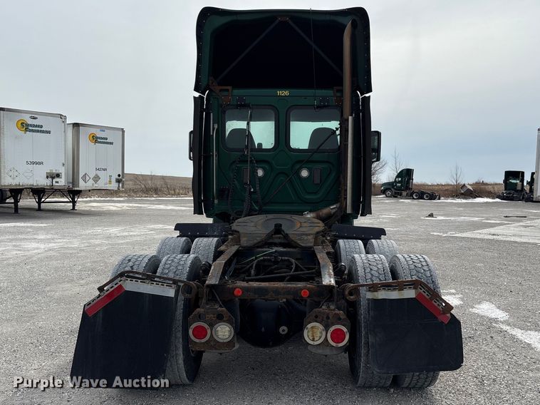 image for item FK1208 2017 Freightliner Cascadia 125 semi truck