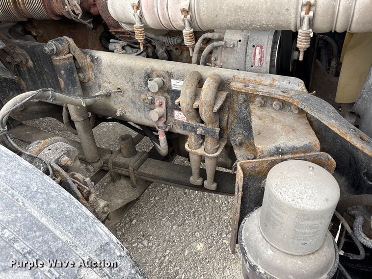 image for item FK1208 2017 Freightliner Cascadia 125 semi truck