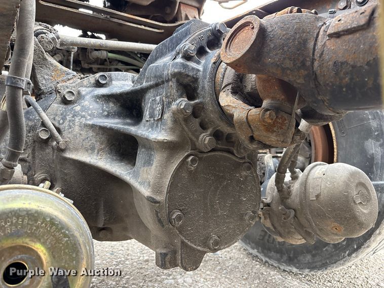 image for item FK1208 2017 Freightliner Cascadia 125 semi truck