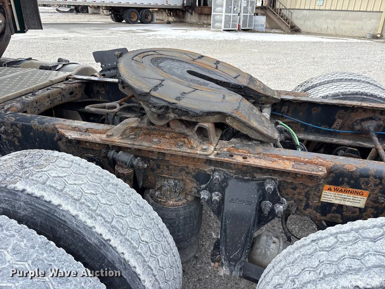 image for item FK1208 2017 Freightliner Cascadia 125 semi truck