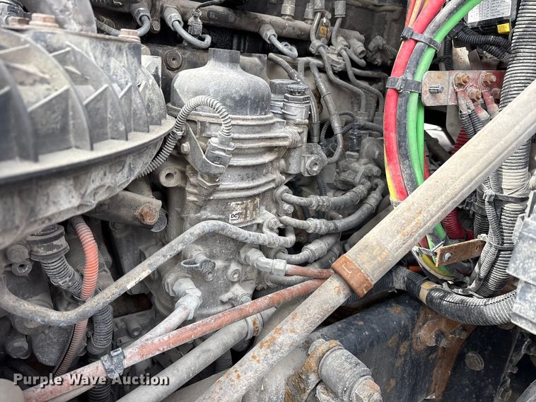 image for item FK1208 2017 Freightliner Cascadia 125 semi truck