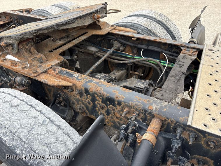 image for item FK1209 2017 Freightliner Cascadia 125 semi truck