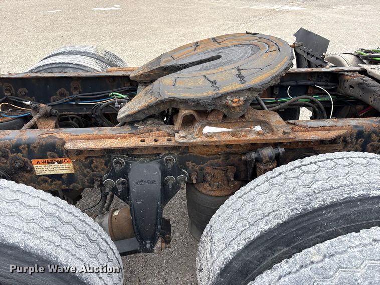 image for item FK1209 2017 Freightliner Cascadia 125 semi truck