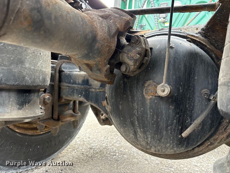 image for item FK1209 2017 Freightliner Cascadia 125 semi truck