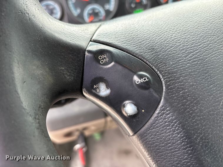 image for item FK1209 2017 Freightliner Cascadia 125 semi truck