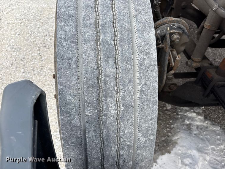 image for item FK1209 2017 Freightliner Cascadia 125 semi truck