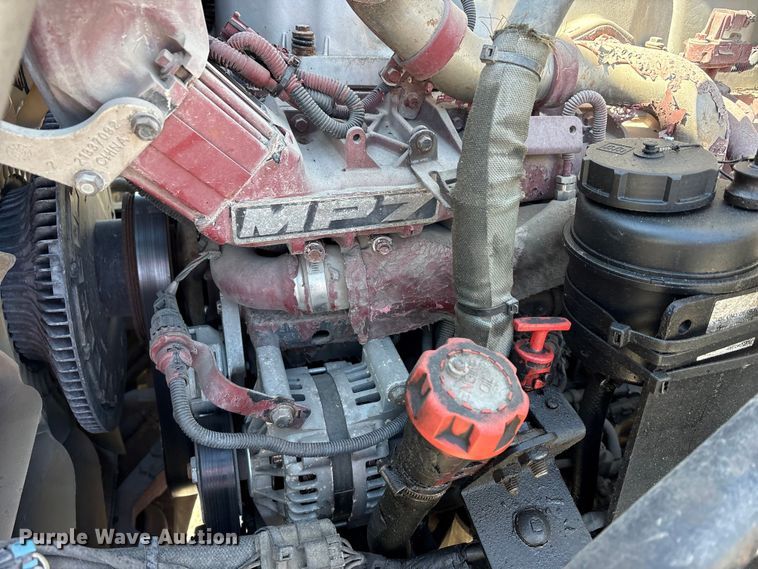 image for item FK1210 2016 Mack CXU semi truck