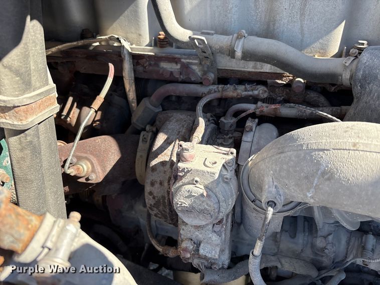 image for item FK1210 2016 Mack CXU semi truck