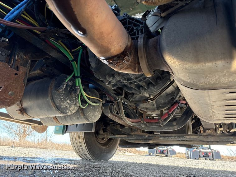 image for item FK1211 2017 Freightliner Cascadia 125 semi truck