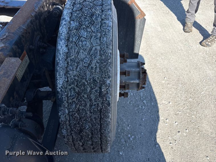 image for item FK1211 2017 Freightliner Cascadia 125 semi truck