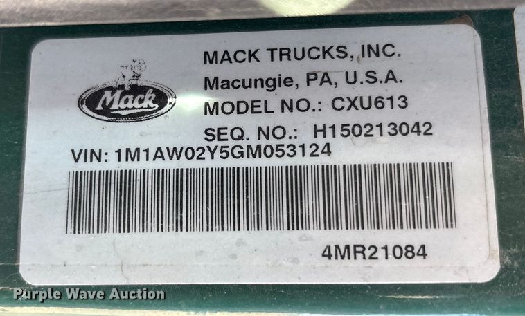 image for item FK1212 2016 Mack CXU613 semi truck