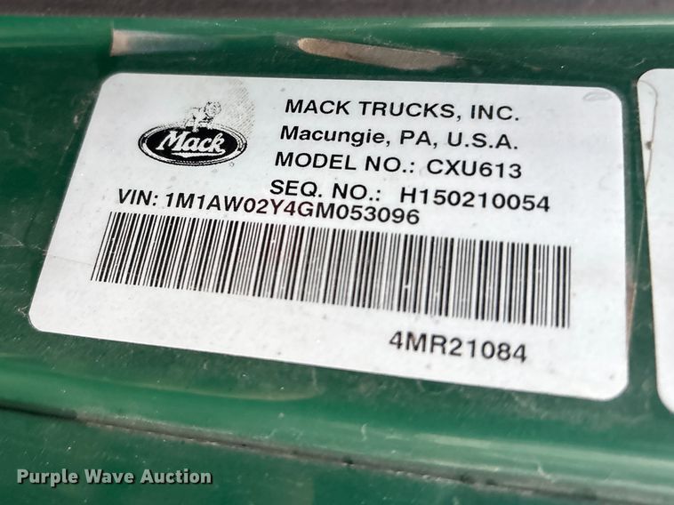 image for item FK1213 2016 Mack CXU613 semi truck