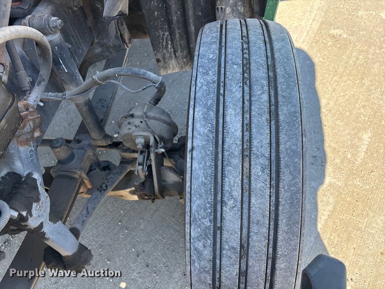 image for item FK1214 2017 Freightliner Cascadia 125 semi truck