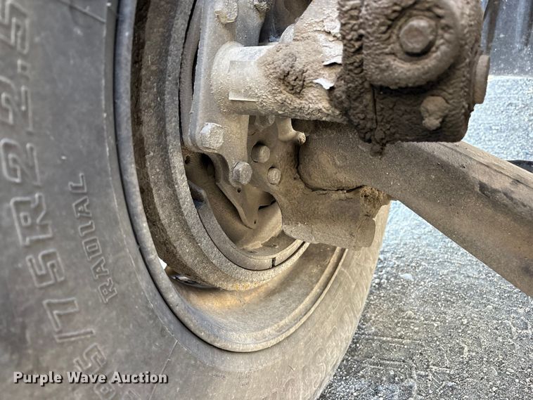 image for item FK1215 2017 Freightliner Cascadia 125 semi truck