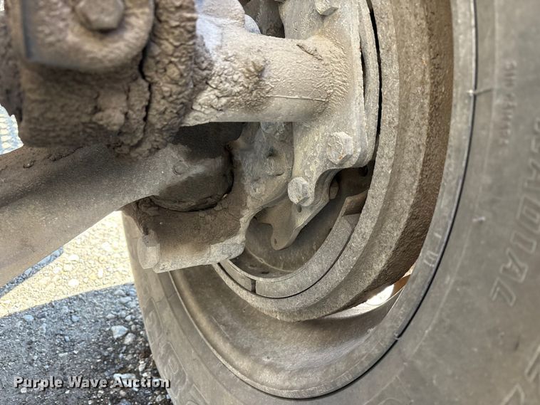 image for item FK1215 2017 Freightliner Cascadia 125 semi truck