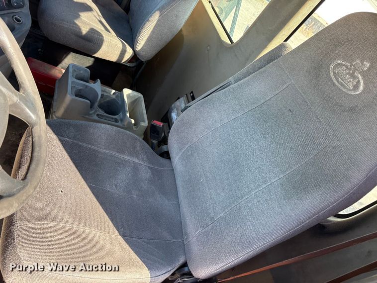 image for item FK1215 2017 Freightliner Cascadia 125 semi truck