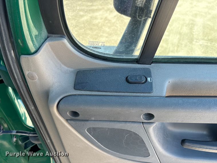 image for item FK1215 2017 Freightliner Cascadia 125 semi truck