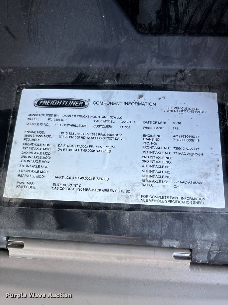 image for item FK1216 2017 Freightliner Cascadia 125 semi truck