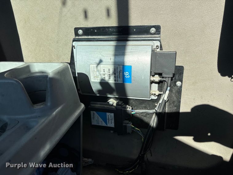 image for item FK1217 2017 Freightliner Cascadia 125 semi truck