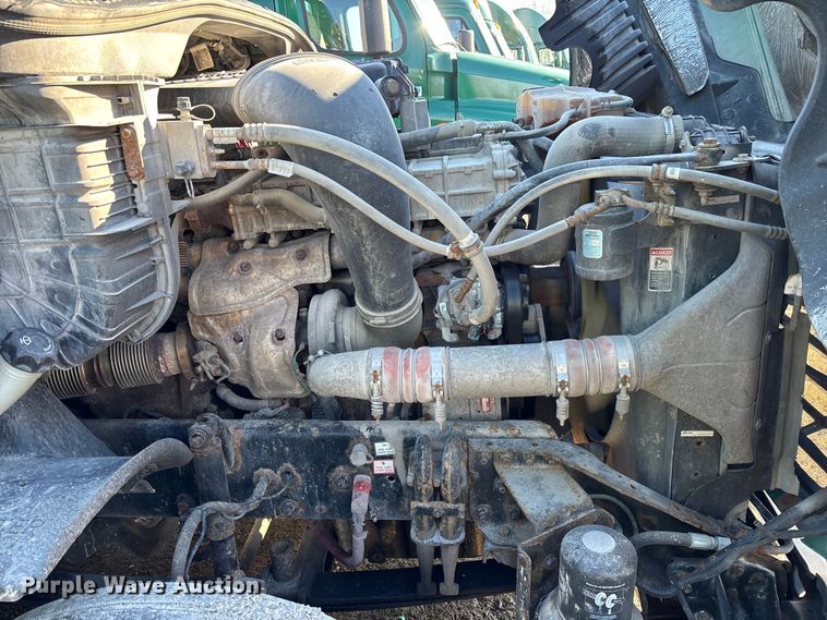 image for item FK1217 2017 Freightliner Cascadia 125 semi truck