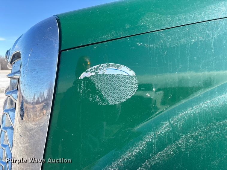 image for item FK1218 2017 Freightliner Cascadia 125 semi truck