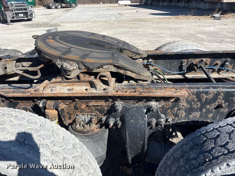 image for item FK1218 2017 Freightliner Cascadia 125 semi truck