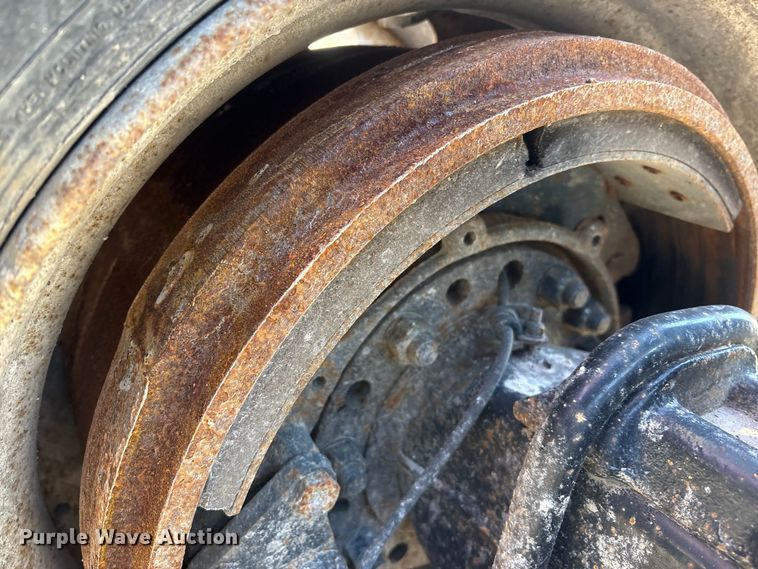 image for item FK1218 2017 Freightliner Cascadia 125 semi truck