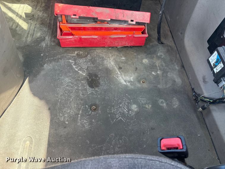 image for item FK1218 2017 Freightliner Cascadia 125 semi truck