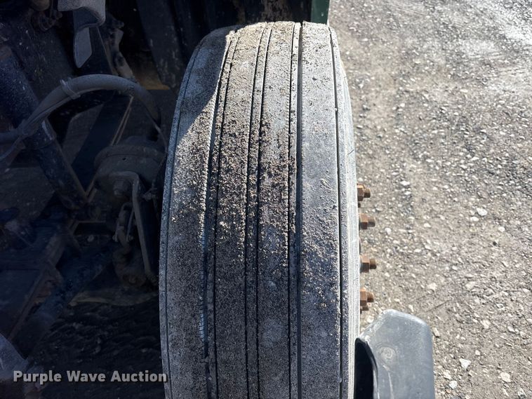 image for item FK1218 2017 Freightliner Cascadia 125 semi truck