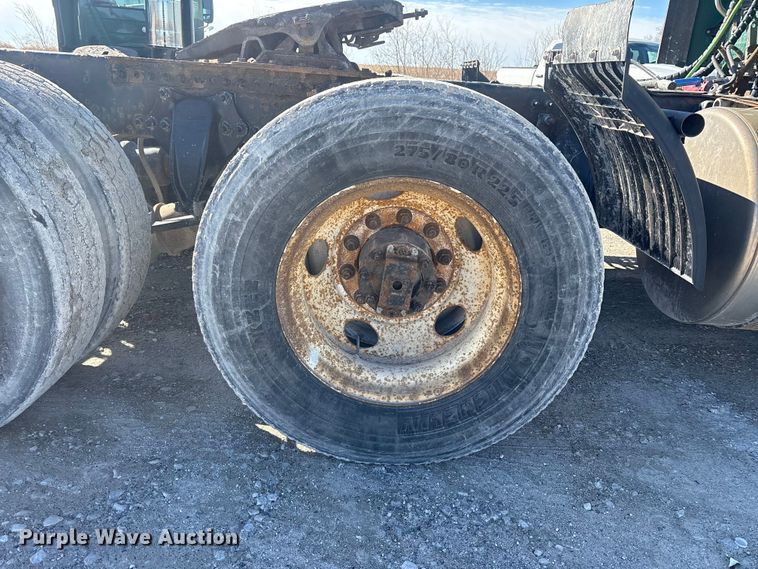 image for item FK1218 2017 Freightliner Cascadia 125 semi truck