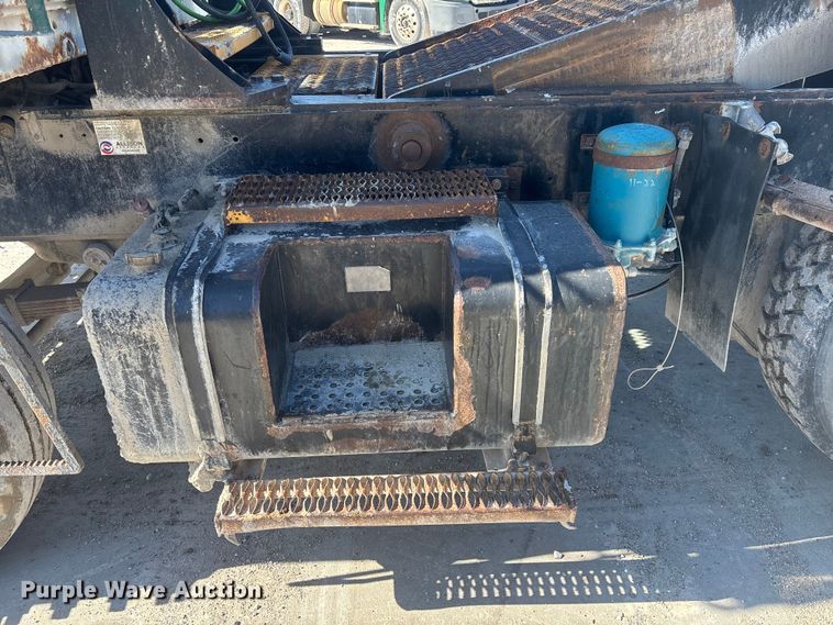 image for item FK1219 2008 Capacity Trucks TJ5000 yard truck