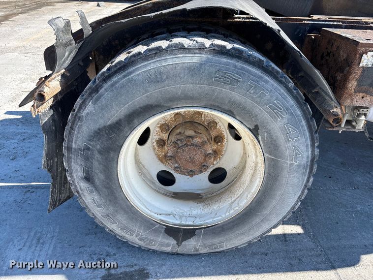 image for item FK1219 2008 Capacity Trucks TJ5000 yard truck