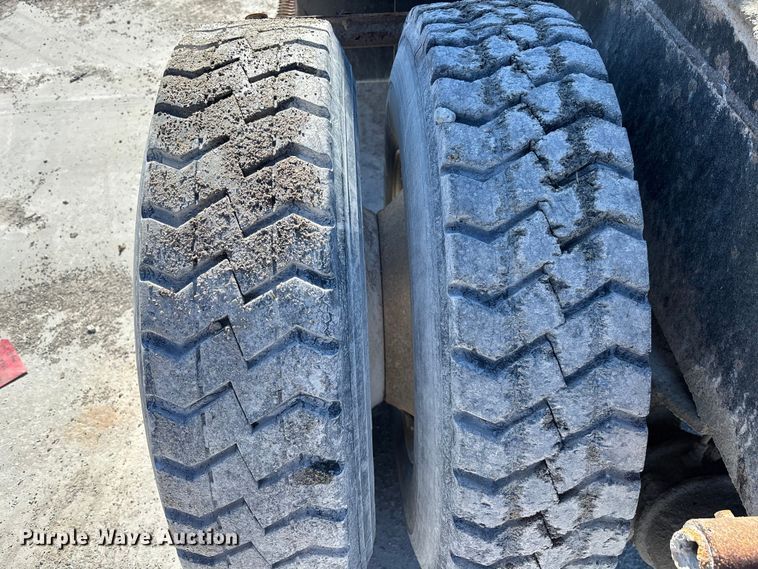 image for item FK1219 2008 Capacity Trucks TJ5000 yard truck