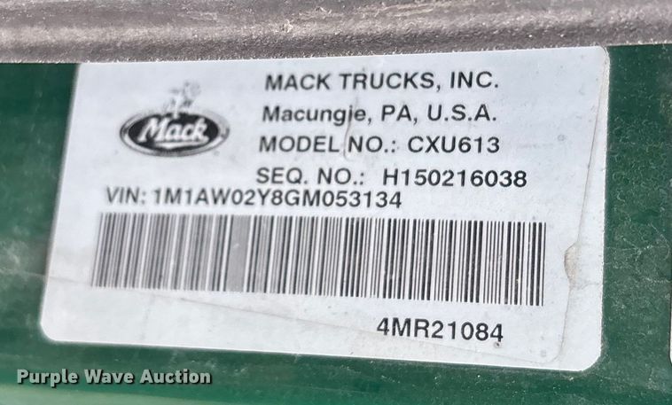 image for item FK1220 2016 Mack CXU613 semi truck