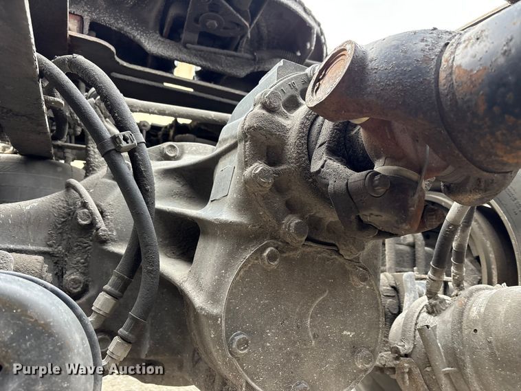 image for item FK1221 2017 Freightliner Cascadia 125 semi truck