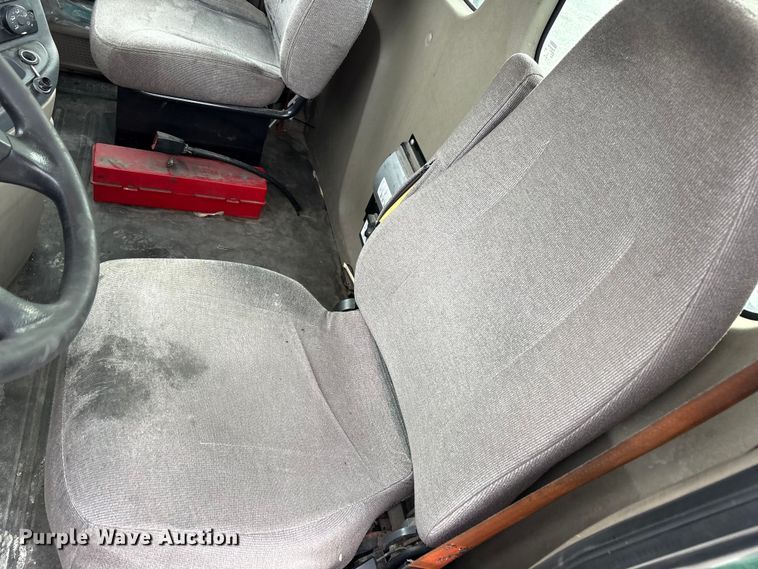 image for item FK1221 2017 Freightliner Cascadia 125 semi truck