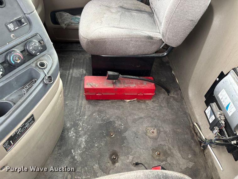 image for item FK1221 2017 Freightliner Cascadia 125 semi truck