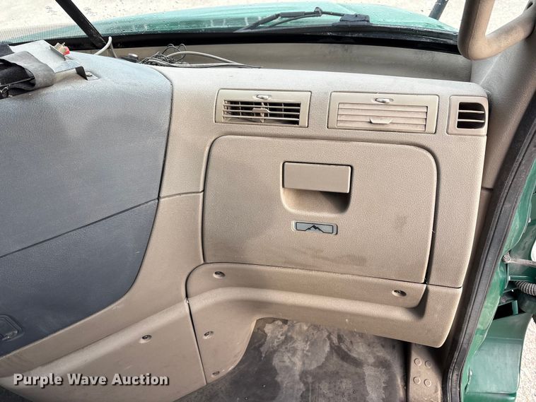 image for item FK1221 2017 Freightliner Cascadia 125 semi truck