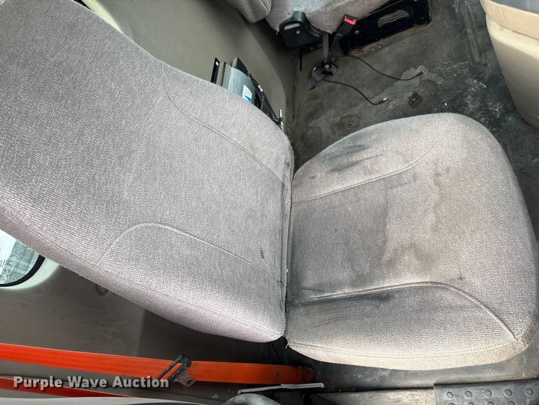 image for item FK1221 2017 Freightliner Cascadia 125 semi truck