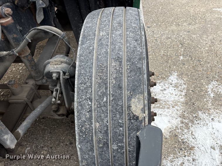 image for item FK1221 2017 Freightliner Cascadia 125 semi truck