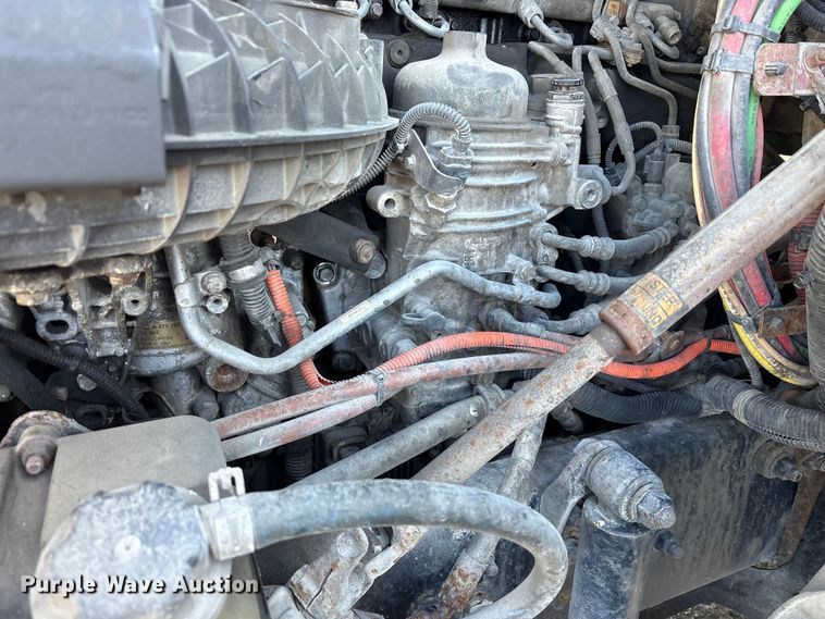 image for item FK1222 2017 Freightliner Cascadia 125 semi truck