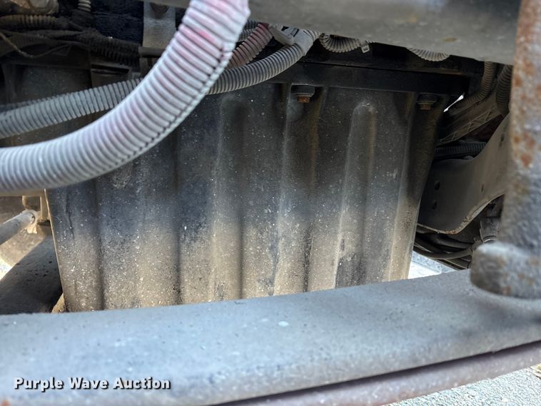 image for item FK1222 2017 Freightliner Cascadia 125 semi truck