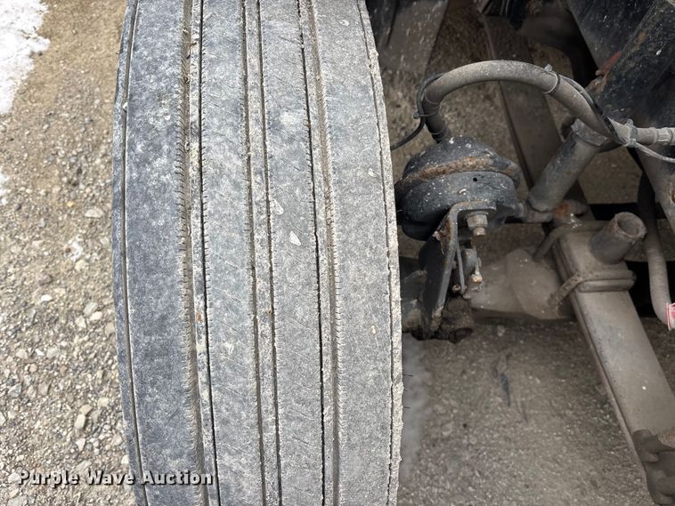 image for item FK1222 2017 Freightliner Cascadia 125 semi truck