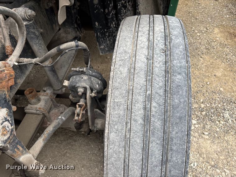 image for item FK1222 2017 Freightliner Cascadia 125 semi truck