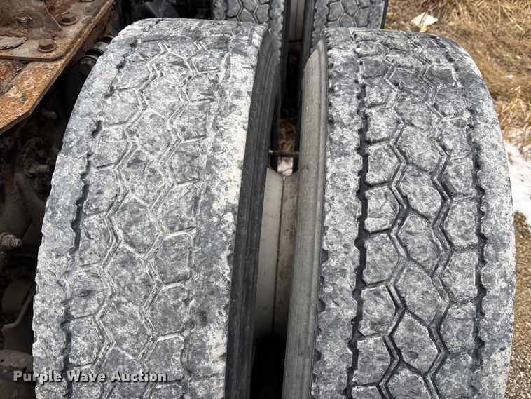 image for item FK1222 2017 Freightliner Cascadia 125 semi truck