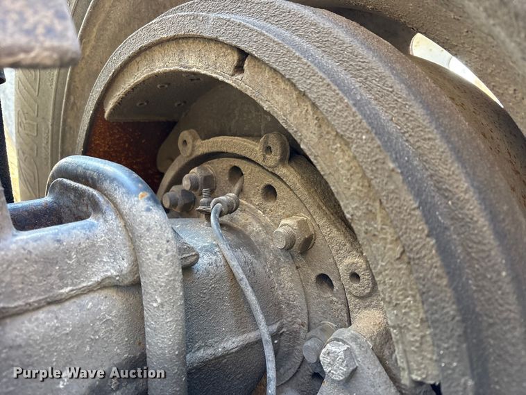 image for item FK1222 2017 Freightliner Cascadia 125 semi truck