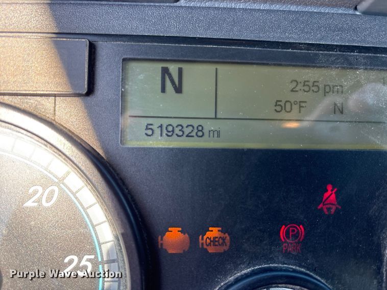 image for item FK1222 2017 Freightliner Cascadia 125 semi truck