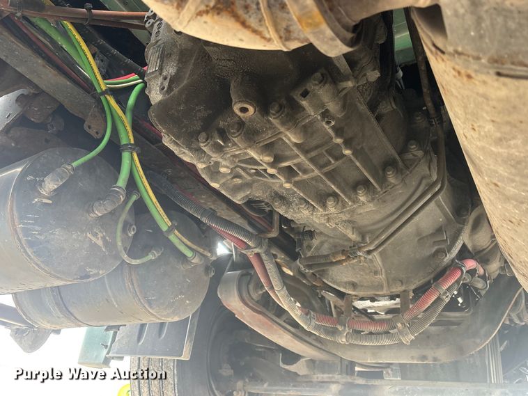 image for item FK1224 2017 Freightliner Cascadia 125 semi truck